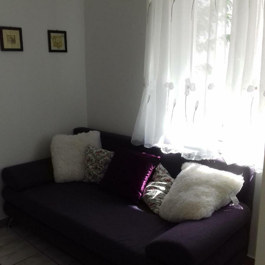 Apartmani Ria2 Pag باغ المظهر الخارجي الصورة